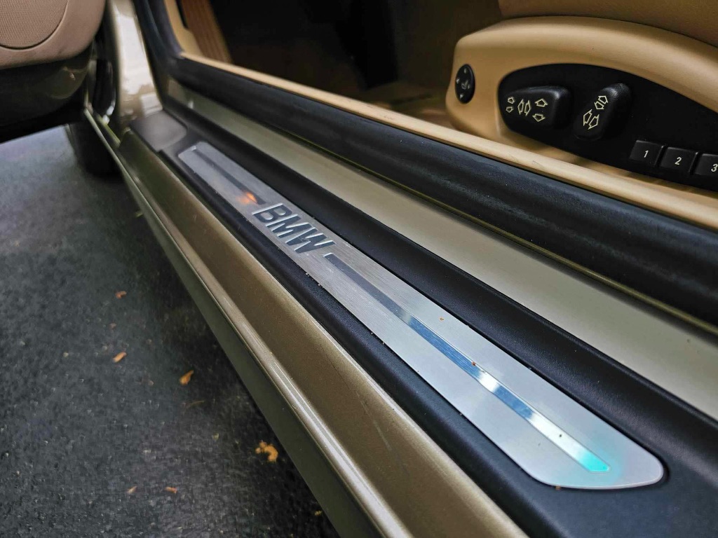 2006 BMW 3 Series 330i - Photo 11