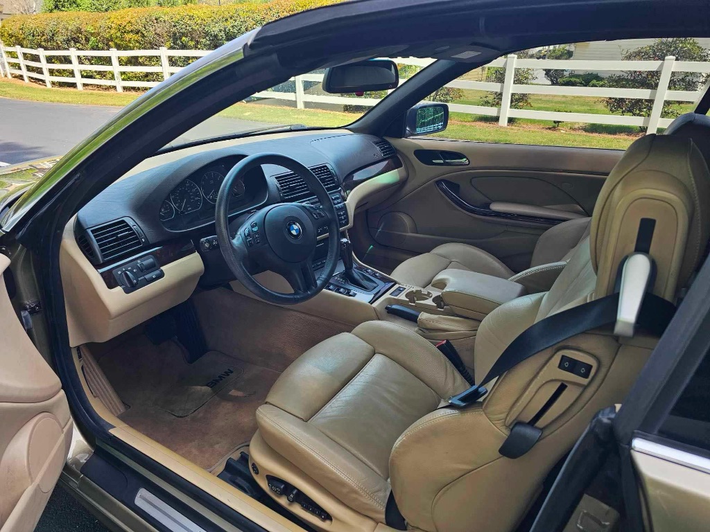 2006 BMW 3 Series 330i - Photo 9